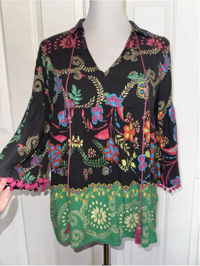 Ivy Jane Boho Floral Peasant Top Medium Pom Pom Tassel Festival Hippie Folk